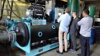 Enfriador de Levitación Magnética Centrífuga con Motor de Alta Velocidad, 370kw de Capacidad de Enfriamiento, Ahorro de Energía, Controlador con Pantalla Táctil