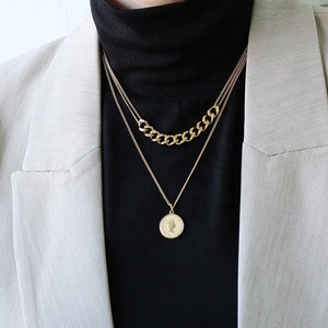 Chaîne cubaine à Double chaine pour femmes, plaqué or 18k, avec pendentif en pièce de monnaie, chaîne cubaine reine ustensile, bijoux, - Product Image 3