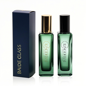 Wholesale Rectangle Perfume Glass <b>Bottle</b> Clear Empty Crimp Square Glass 30ml 50ml 100ml Blue Perfume <b>Bottle</b> with Metal Cap - Product Image 5