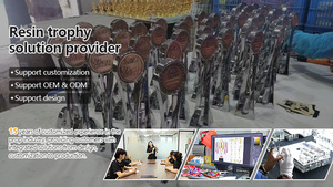 Trofeo de Fútbol de Resina al por Mayor, Premio Deportivo Americano de Tamaño Personalizado con Base de Torre, Tallado y Pintado a Mano, Duradero - Product Image 6