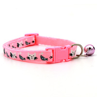 Collier réglable pour petits chiens et chats, facile à ajuster, avec de jolies fleurs et petite clochette, motif uni, en nylon.