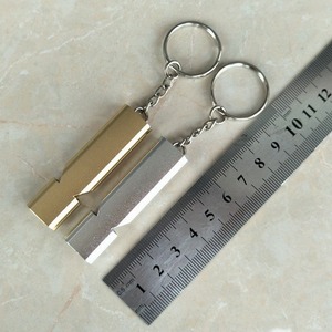 Sifflet de survie EDC Decibels, étanche, en alliage d'aluminium, double fréquence, avec clip, outils multifonctions - Product Image 3