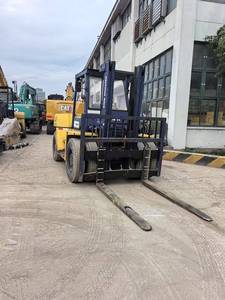 Montacargas Diésel Komatsu con Mástil de 3 Etapas, Neumáticos Neumáticos, Usado, para Operación en Pavimento Exterior, Conducción Asistida, Centro de Carga de 500 mm - Product Image 5