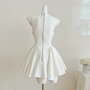 เดรสสั้นแขนกุดติดกระดุมสองแถวสำหรับผู้หญิง - ชุดเดรสออกงานคาดเข็มขัดกระดุมสีทองแฟชั่น - Product Image 6