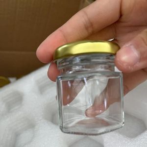 Offre Spéciale – Mini <span class=keywords><strong>Pot</strong></span> en Verre <span class=keywords><strong>de</strong></span> 1 oz avec Couvercle Doré, Transparent, Rond, Vide, <span class=keywords><strong>pour</strong></span> <span class=keywords><strong>Miel</strong></span>, Confiture, Gelée – Idéal <span class=keywords><strong>pour</strong></span> les Cadeaux <span class=keywords><strong>de</strong></span> <span class=keywords><strong>Mariage</strong></span> et <span class=keywords><strong>de</strong></span> Fête - Product Image 2