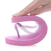 Tongs antidérapantes pour femmes, sandales populaire avec logo, unisexe, style plage, semelles souples, chaussures d'extérieur,, S275