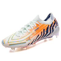 Chaussures de football en vente directe d'usine, collection Printemps-Hiver 2026, toutes saisons, crampons de football, tige en mesh, semelle intermédiaire en TPU, semelle extérieure en TPU, durables