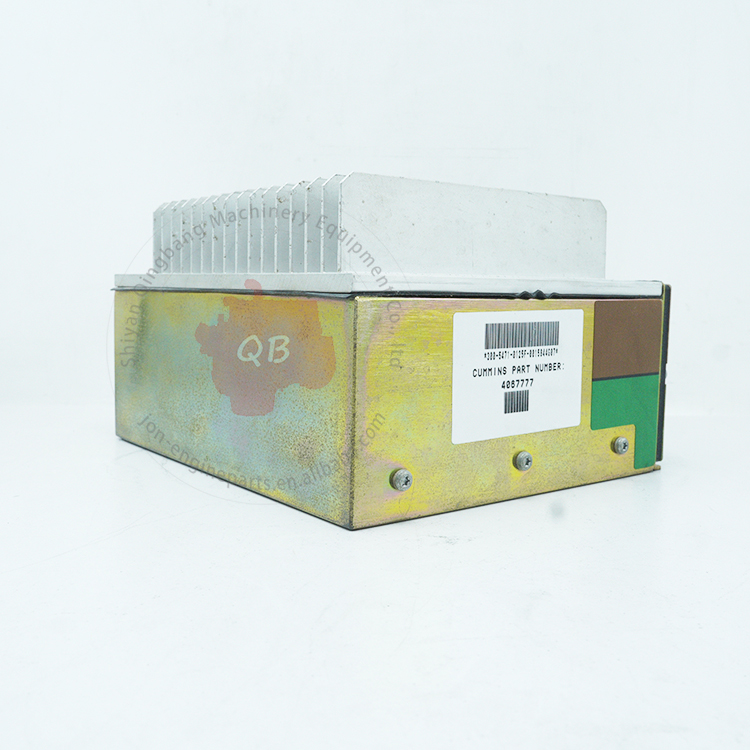 Cummins Engine QST30-G3 QST30-G4 Control Module 4067777 0300