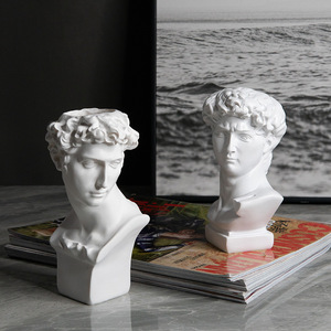 Estatua de Resina Epoxi David, Escultura, Arreglo Floral, Porta Brochas de Maquillaje Multifuncional, Portalápices, Almacenamiento, Manualidades, Arte Decorativo - Product Image 1