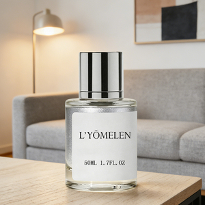 Perfume en Botella con Logo OEM, Fragancia Duradera, Eau de Parfum Unisex, Aroma a Cuero, Madera, Flores, Especias y Té - Product Image 1