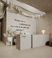 Station de coiffure sur mesure avec comptoir d'exposition personnalisé pour la rénovation d'un salon de beauté moderne
