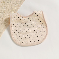 Vente en gros de bavoirs colorés personnalisés en coton pour l'alimentation des bébés en forme de U bavoirs lavables pour nouveau-nés bavoirs en coton pour enfants