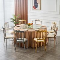 Chaise Napoléon PP en résine de mariage promotionnelle Gold Stacking Portable Sillas Para Eventos