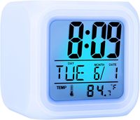 Réveil électronique pour enfants avec veilleuse 7 couleurs, affichage numérique, fonction snooze - Alimenté par piles, décoration de chambre