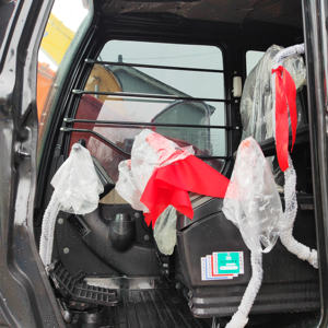 Excavadora Usada Hitachi ZX200, Excavadora de Orugas, Equipo Pesado de Segunda Mano en Estado Original - Product Image 4