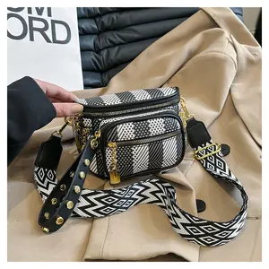 Fashion Boutique Luxury Brand Closet Designer Woman Lady Chest Pack Waist Pack Shoulder Bag Crossbody Bag Master Quality