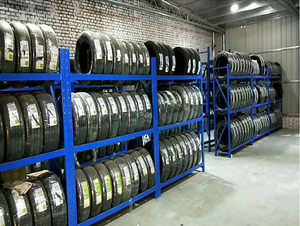 رفوف عجلات فولاذية OEM ODM، رف عرض إطارات السيارات، رف إطارات قابل للتكديس للشاحنات الثقيلة، رف إطارات احتياطية للدراجات النارية - Product Image 3