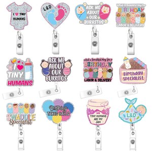 Giấy chứng nhận y tế xuyên biên giới có thể thu vào xoay Clip dễ dàng kéo Pha Lê Acrylic long lanh huy hiệu CuộN phụ kiện cao cấp - Product Image 3