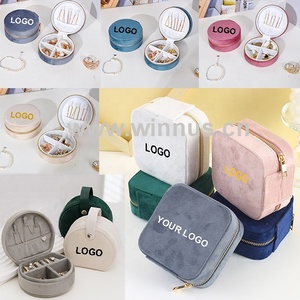 Caja organizadora de joyería de regalo para niñas y mujeres con logotipo personalizado, caja de almacenamiento de joyería con cremallera, pendiente, collar, estuche de viaje, joyero de terciopelo - Product Image 5