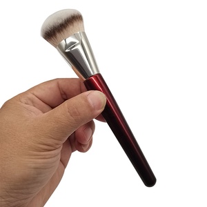 Pinceau de maquillage pour fond de teint à face inclinée avec manche en bois naturel, pinceau de fond de teint liquide crème de grande taille - Product Image 5