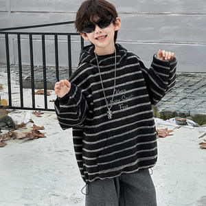 Ropa Deportiva Teñida para Niños, Primavera y Otoño, Nueva Sudadera con Capucha a Rayas, Terciopelo Cálido, Moda Deportiva Infantil - Product Image 1