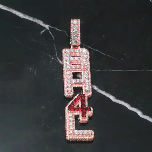Pendentif Lettre Initiale 3D Personnalisé en Argent Sterling 925 avec Moissanite VVS qui passe le test du diamant, Pendentif Moissanite Iced Out, Bijoux pour Homme - Product Image 1
