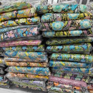 Tissu en <span class=keywords><strong>dentelle</strong></span> florale 3D de bonne qualité, 5 yards, 100% coton polyester, pour vêtements, <span class=keywords><strong>pagne</strong></span>, batik, tissu <span class=keywords><strong>pagne</strong></span> - Product Image 1