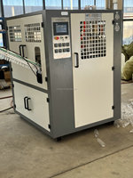 Machine de fabrication de bouteilles d'eau pure haut de gamme pour petites entreprises, entièrement automatique, 2 cavités, 2000 bouteilles/heure, machine de remplissage connectée