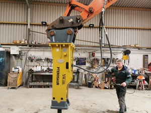 Yantai Tipo de Caixa YLB1000 SB50 20CrMo Martelo Hidráulico Disjuntor Certificação CE 100mm Diâmetro <span class=keywords><strong>Rod</strong></span> para 11-16T Escavadeiras Secundárias - Product Image 6