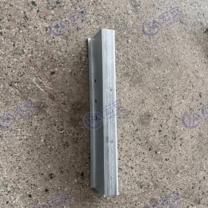 เครื่องขึ้นรูปโอเมก้ามุมฉากแบบอัตโนมัติ ความยาวคงที่ ควบคุมด้วย PLC ขับเคลื่อนด้วยมอเตอร์กำลังสูง 1300 วัตต์ - Product Image 6