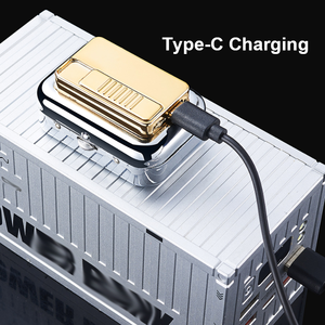 Cendrier de véhicule d'extérieur de luxe Dericsson Cool Unique Handheld Metal Design avec logo personnalisé en alliage de zinc - Product Image 6