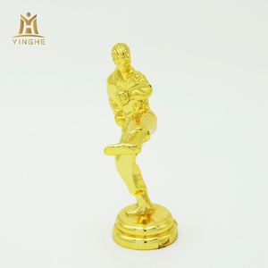 कस्टम प्लास्टिक पुरस्कार कराटे चैंपियन के लिए ट्राफियां भागों और घटकों - Product Image 2