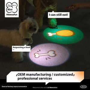 Collar luminoso para perros pequeños, cachorros, mascotas, con pantalla OLED, anillo fluorescente para caminar de noche, fácil de colgar, operado por <span class=keywords><strong>Android</strong></span> - Product Image 2