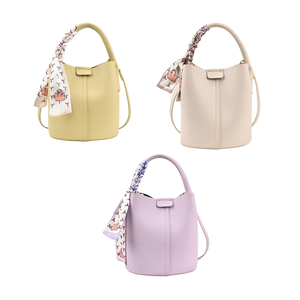 Sac à main hobo élégant en cuir PU imperméable pour femme, style selle, classique, de créateur, sac bandoulière, commande en gros mixte, prêt à expédier (RTS) - Product Image 1