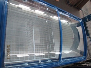 Congelatore a Pozzetto Commerciale da 250L con Due Porte Scorrevoli in Vetro in Vendita - Product Image 3