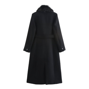 ZATRHMBM <span class=keywords><strong>Cappotto</strong></span> Invernale da <span class=keywords><strong>Donna</strong></span> <span class=keywords><strong>con</strong></span> Collo <span class=keywords><strong>in</strong></span> <span class=keywords><strong>Pelliccia</strong></span> Sintetica 2024 Soprabito alla Moda <span class=keywords><strong>con</strong></span> Bottoni Capospalla Lungo e Caldo Elegante <span class=keywords><strong>Cappotto</strong></span> da <span class=keywords><strong>Donna</strong></span> Ispessito - Product Image 3