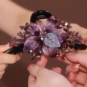 Fil de cuivre tissé à la main fleur requin Clips lumière luxe rétro Double face Design élégant pinces à cheveux pour le style - Product Image 4