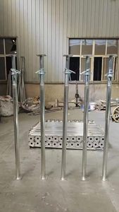 Étais métalliques télescopiques en acier avec têtes en U pour la construction hôtelière - Product Image 4