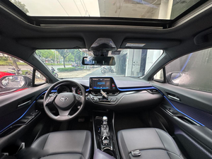 2020สำหรับโตโยต้าคอมแพ็ค SUV 2.0L C-HR รุ่นชั้นนำของรถมือสอง - Product Image 3