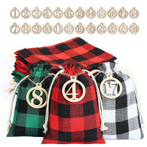 Bolsa de tela con cordón inspirada en el calendario de Navidad al por mayor, suministros decorativos cuadrados para interiores, adornos navideños - Product Image 2