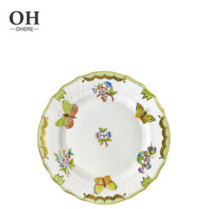 Керамические тарелки с цветочным рисунком - Product Image 4