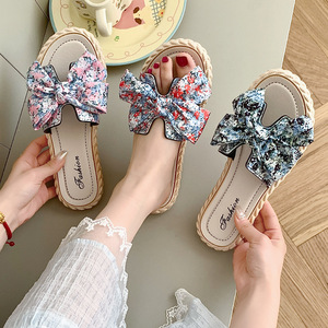 Pantuflas para Hombre y Mujer, Elegantes y Modernas para Uso en Exteriores, con Ajuste Versátil y Función Antideslizante - Product Image 3