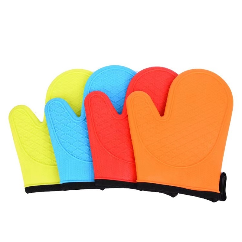 Heat Resistant Silicone Oven Mitts Five