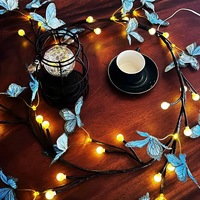 Lumière LED en forme de branche de rotin, flexible, style nordique, alimentée par USB, télécommande, décoration murale en forme d'arbre, de papillon, vente en gros