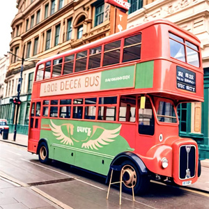 Red retro simulazione <span class=keywords><strong>bus</strong></span> a due piani con paesaggio stradale a <span class=keywords><strong>Londra</strong></span>, Regno Unito. Celebrità di Internet. Popolare multi-livello - Product Image 2