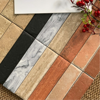 Carreaux de pierre calcaire faits à la main, petits carreaux de sol beiges, carreaux de porcelaine rétro pour la maison, les boutiques et les escaliers de café (sol et mur)