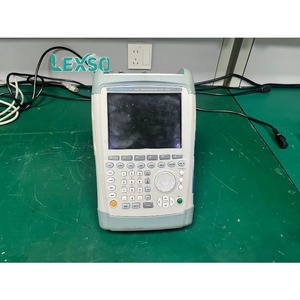 Analyseur d'occasion Rohde & Schwarz R&S FSH20 20 GHz Analyseur portable - Product Image 1