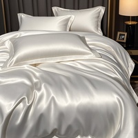 Parure de lit quatre pièces de luxe en soie glacée, blanc cassé, ultra-douce, style minimaliste