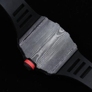 Cette montre mécanique lumineuse pour collectionneurs de montres, qui révolutionne l'industrie, est un coup de poing pour les passionnés. - Product Image 4