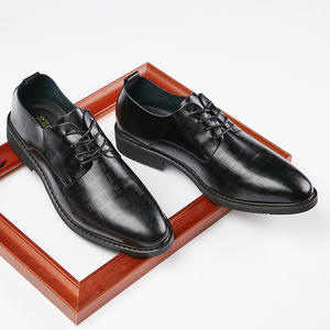 Vente en gros 2025 nouveau cuir gaufré décontracté affaires chaussures en cuir hommes chaussures de marche formelles semelles souples confortable jeunesse - Product Image 3